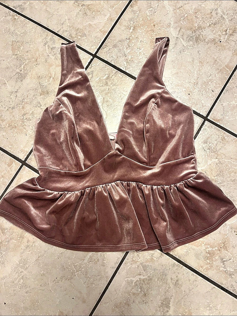 AGACI Mauve Velvet Peplum Top L Like New